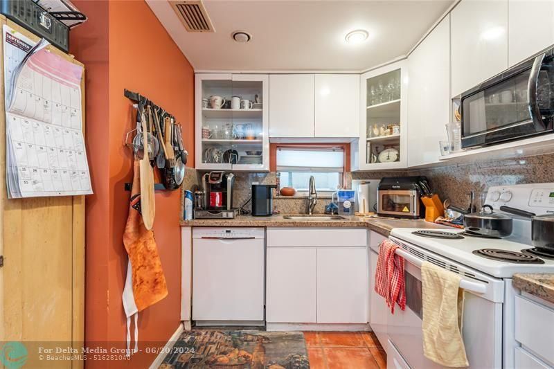 820 S Hollybrook Drive, Unit 101, Pembroke Pines, FL 33025 Photo