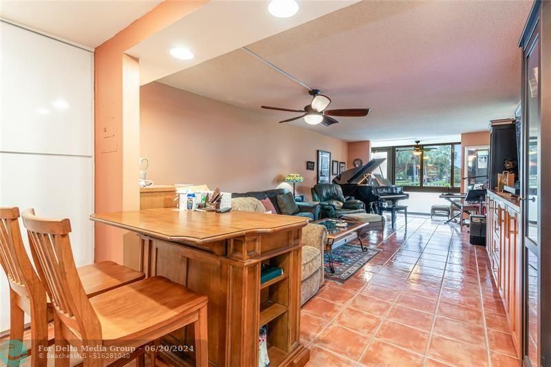 820 S Hollybrook Drive, Unit 101, Pembroke Pines, FL 33025 Photo