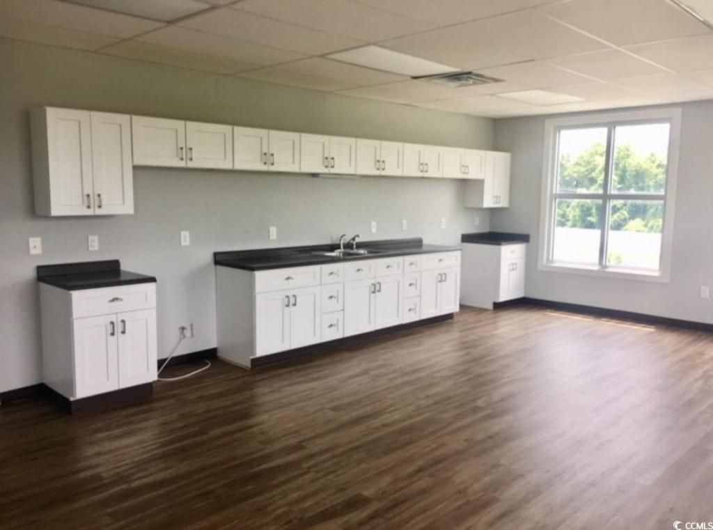 1016 N 2nd Ave. N Photo 7