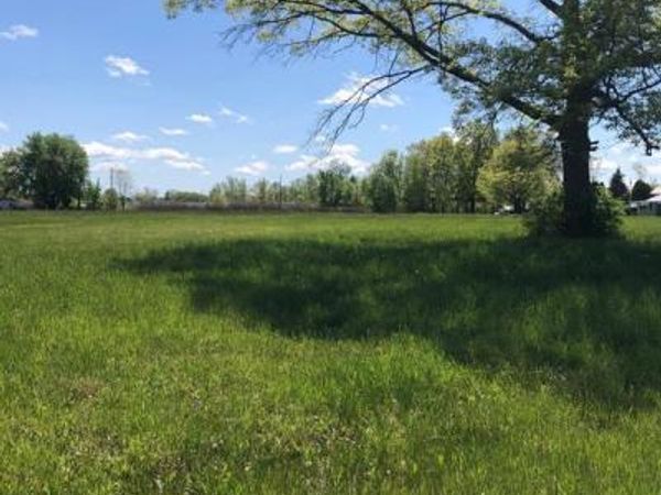 9999 24th Street, Port Huron Twp, MI 48060