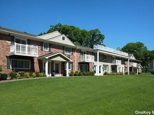 1 Brookwood Drive, Unit 1304 B, Coram, NY 11727