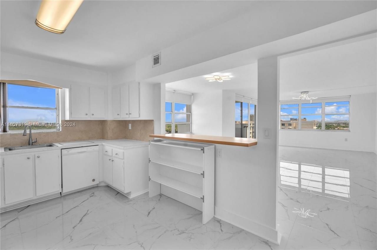 2780 NE 183rd St, Unit 1601, Aventura, FL 33160 Photo