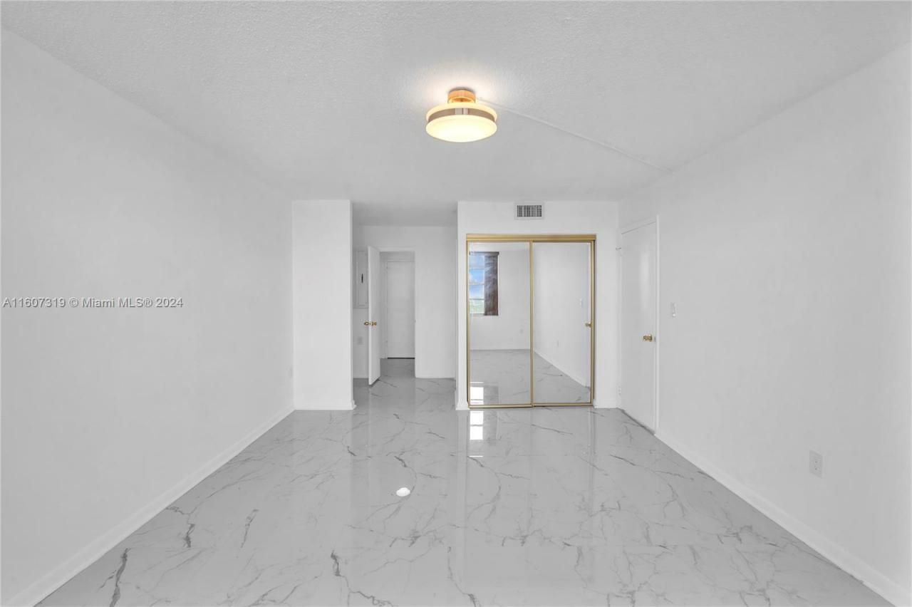 2780 NE 183rd St, Unit 1601, Aventura, FL 33160 Photo