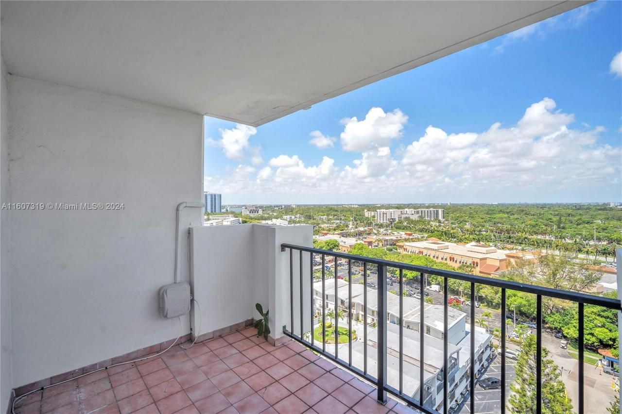 2780 NE 183rd St, Unit 1601, Aventura, FL 33160 Photo