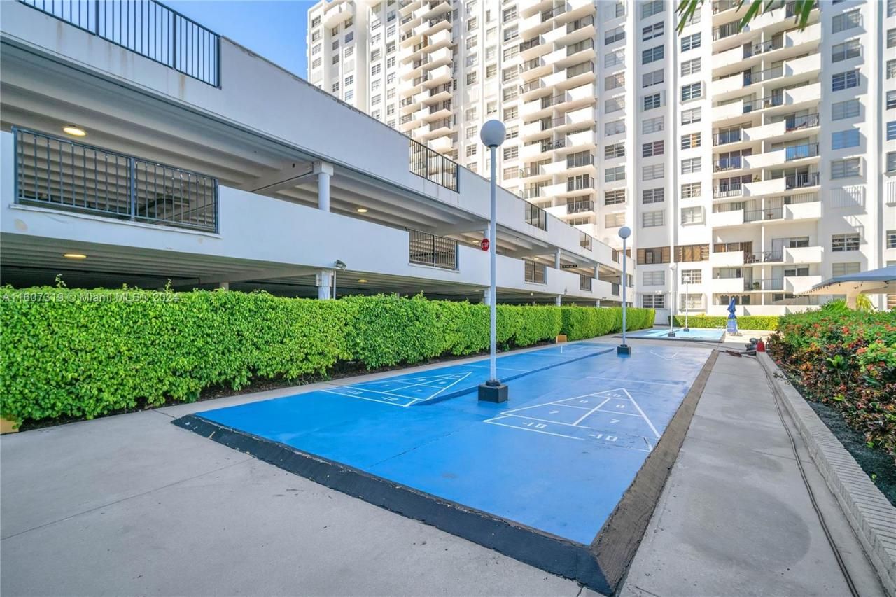 2780 NE 183rd St, Unit 1601, Aventura, FL 33160 Photo