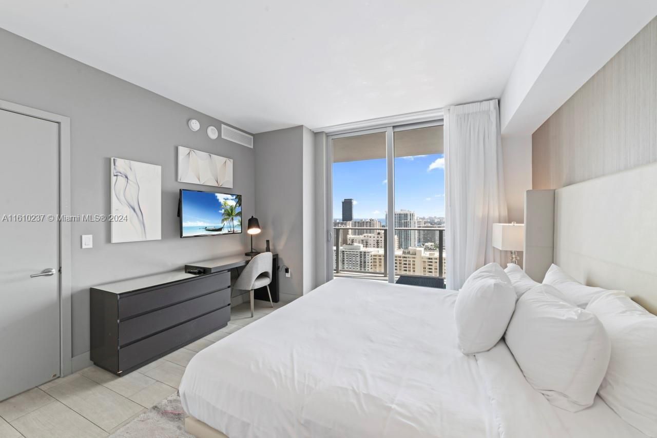 4010 S Ocean Dr, Unit R2409, Hollywood, FL 33019 Photo