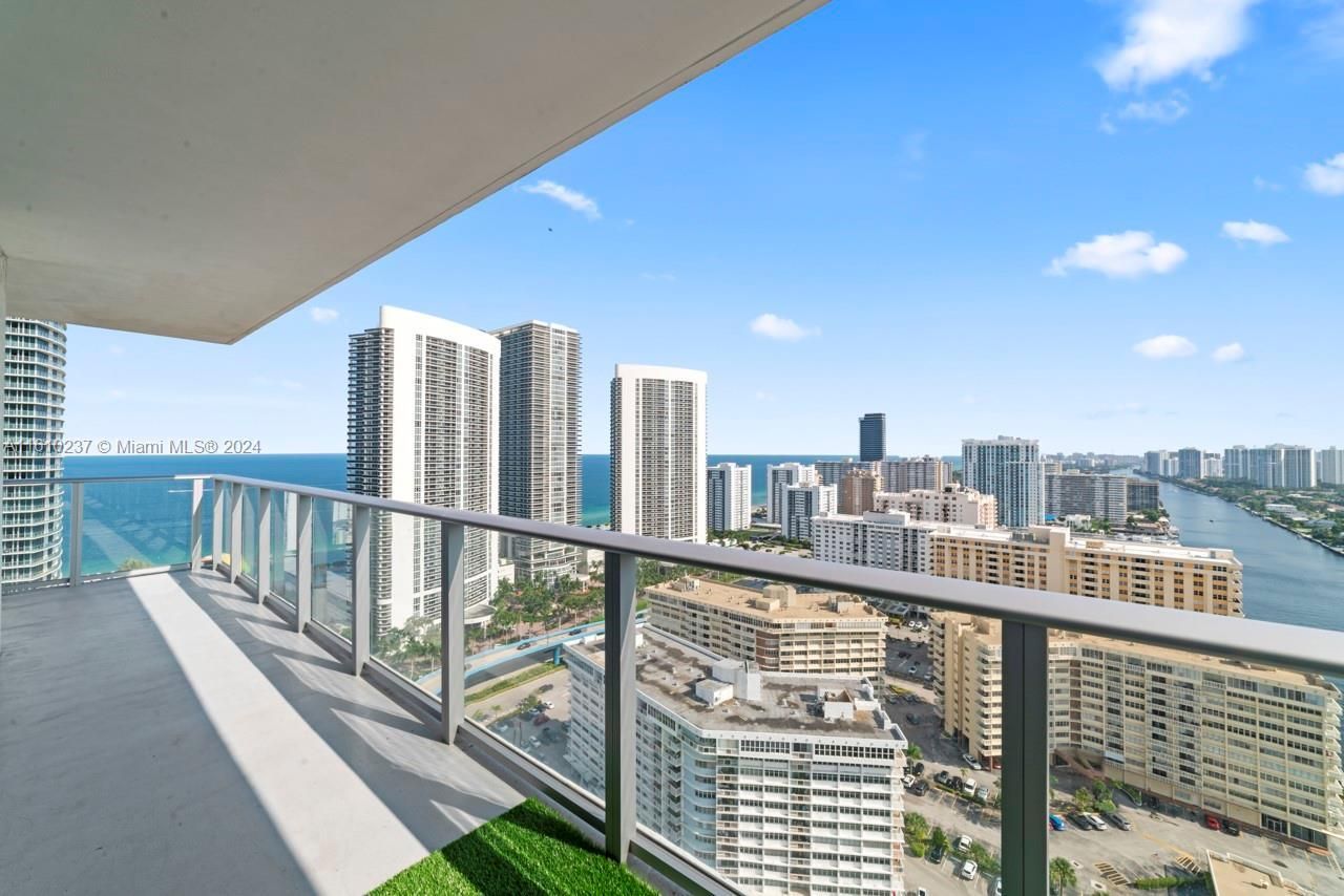 4010 S Ocean Dr, Unit R2409, Hollywood, FL 33019 Photo