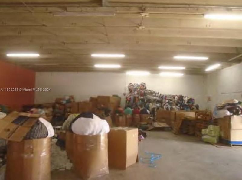 3380 NW 69th St, Miami, FL 33147 Photo