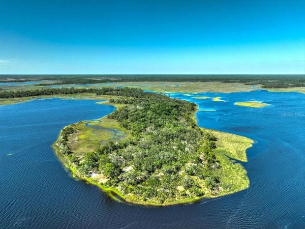 00000 CLARK ISLAND, CEDAR KEY, FL 32625