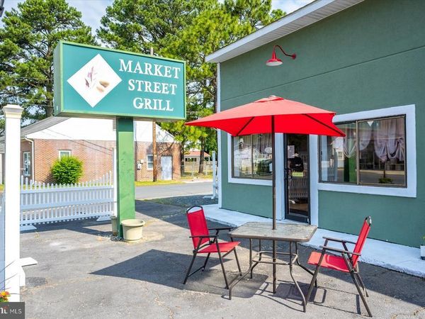 151 MARKET STREET, ONANCOCK, VA 23417