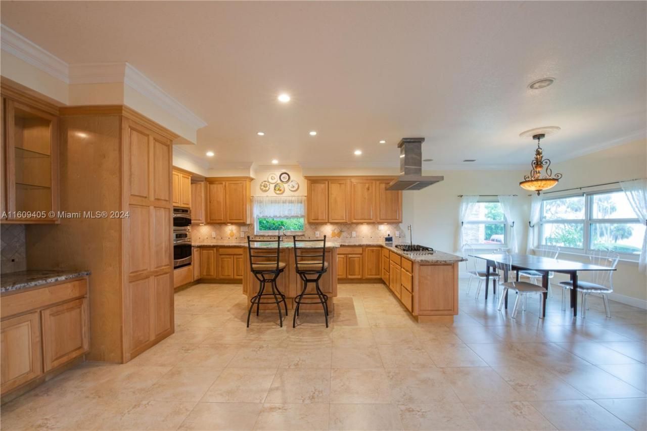 1613 N Indian River Drive, Cocoa, FL 32922 Photo