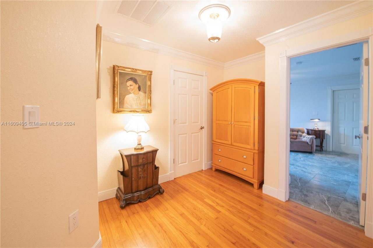 1613 N Indian River Drive, Cocoa, FL 32922 Photo