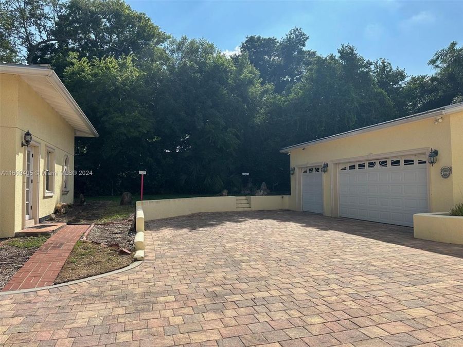 Property Image 62