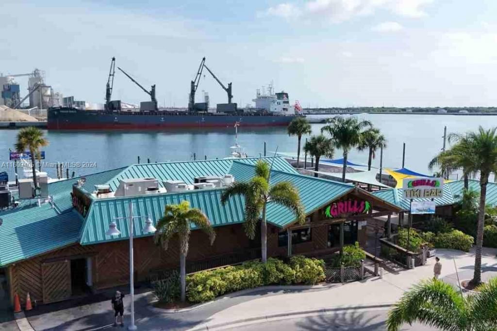 1613 N Indian River Drive, Cocoa, FL 32922 Photo