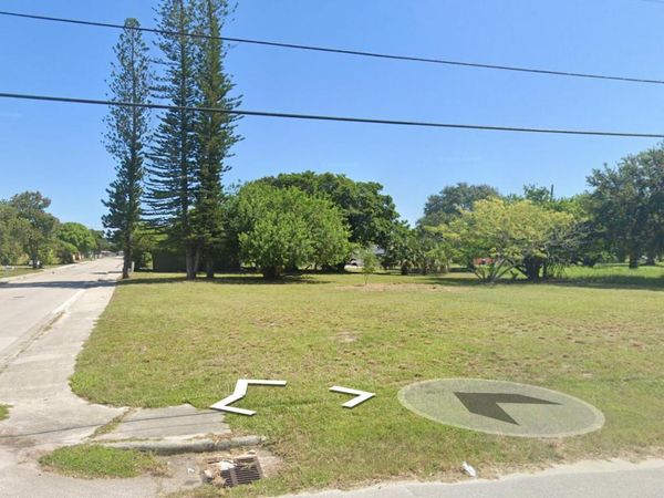 1308 Avenue I Avenue, Fort Pierce, FL 34950