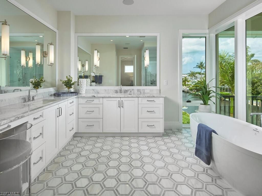 575 17th Ave S, Naples, FL 34102 Photo