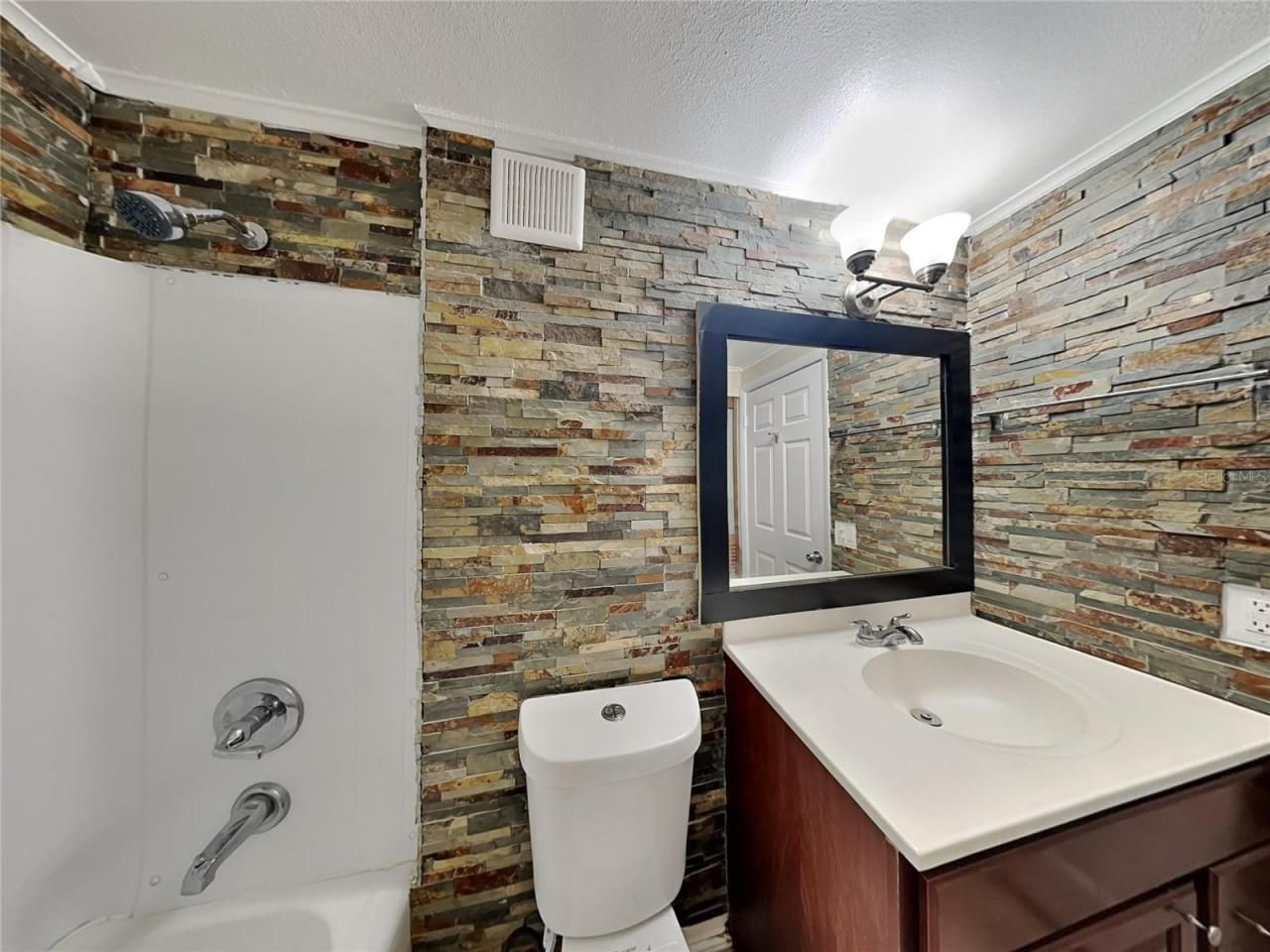 424 E Welch Road, Apopka, FL 32712 Photo