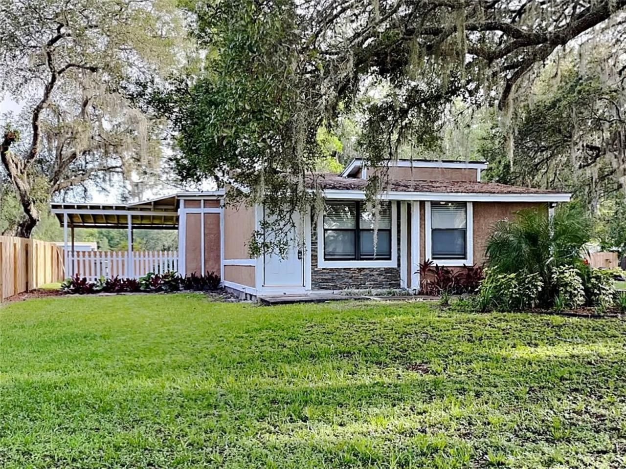 424 E Welch Road, Apopka, FL 32712 Photo