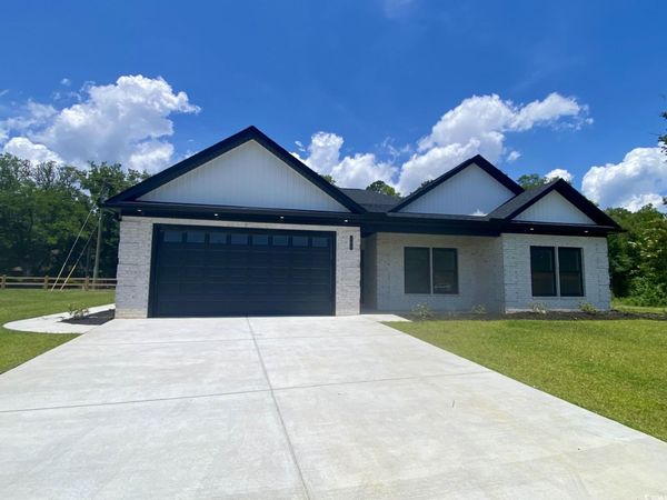 205 Brush Ct., Little River, SC 29566