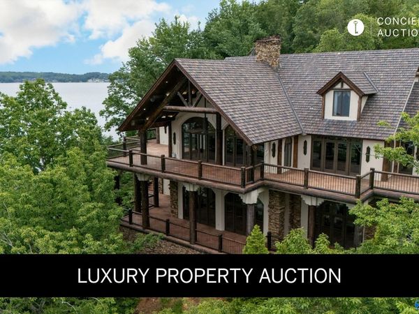 721 Three Point Road, Muscle Shoals, AL 35661