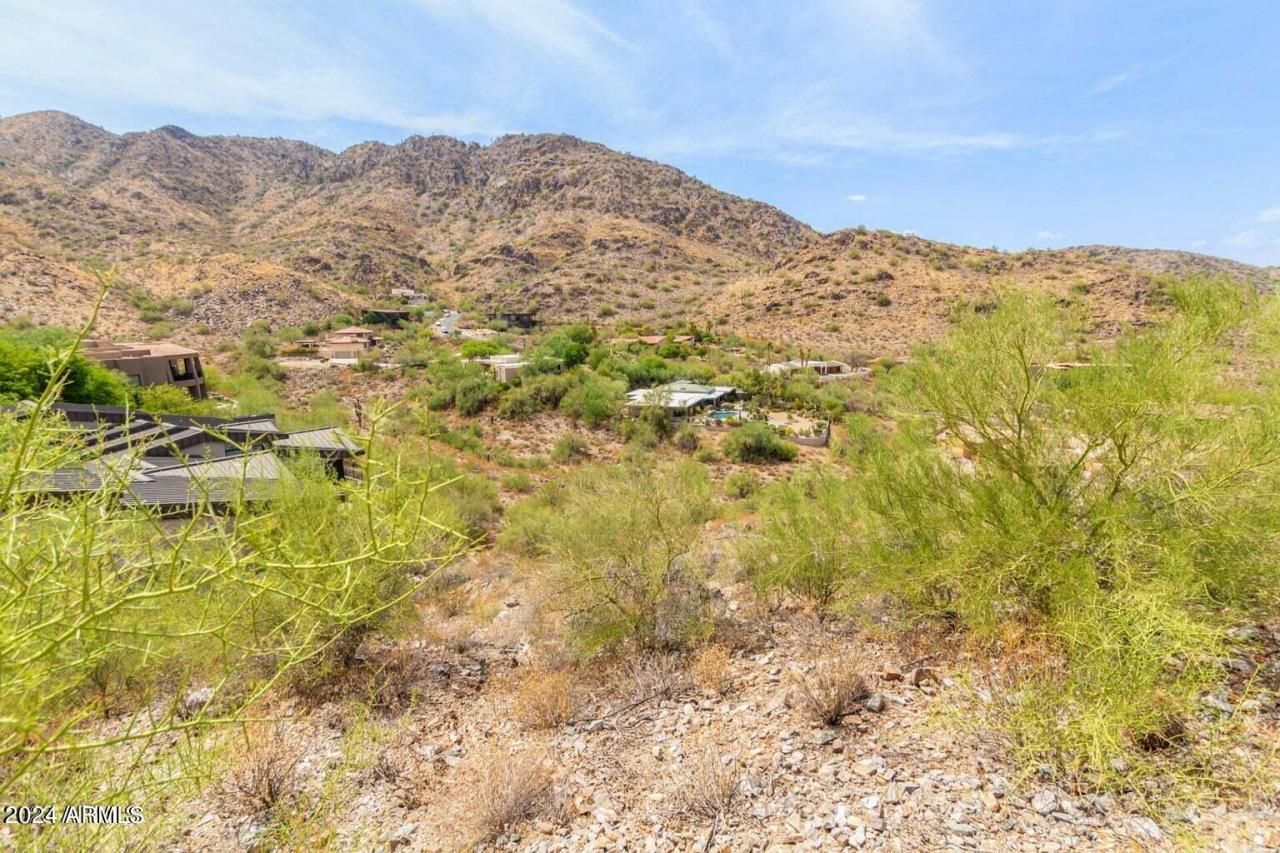 4600 E White Drive E, Lot #24, Paradise Valley, AZ 85253 Main Photo