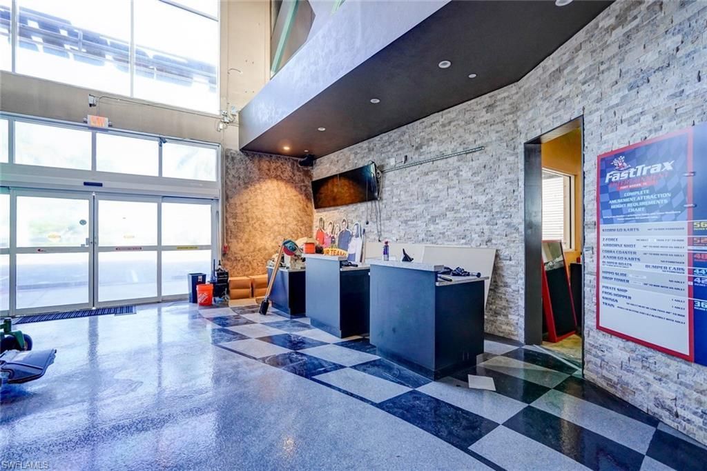 17455 Summerlin Rd, Fort Myers, FL 33908 Photo