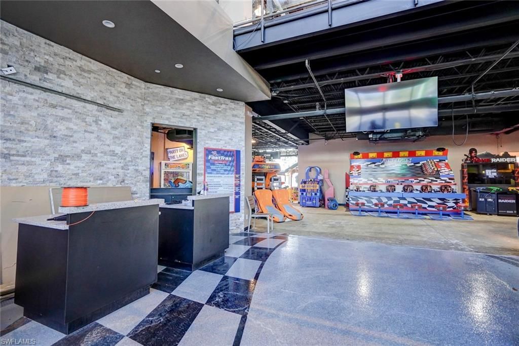 17455 Summerlin Rd, Fort Myers, FL 33908 Photo