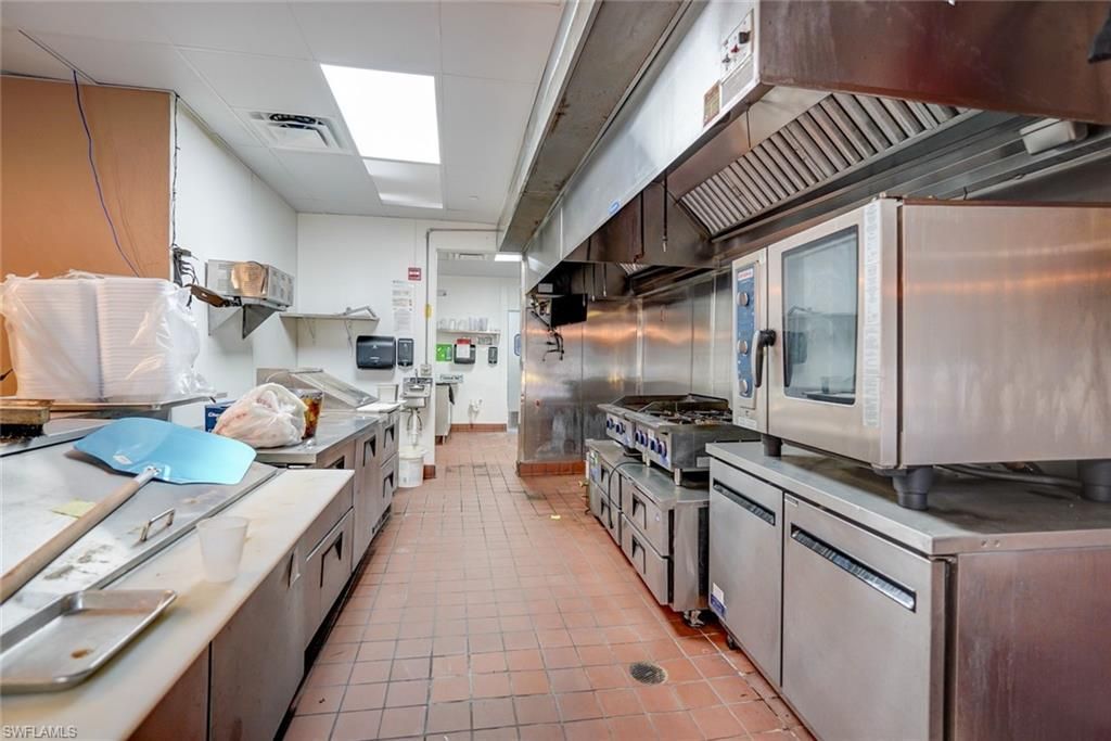 17455 Summerlin Rd, Fort Myers, FL 33908 Photo