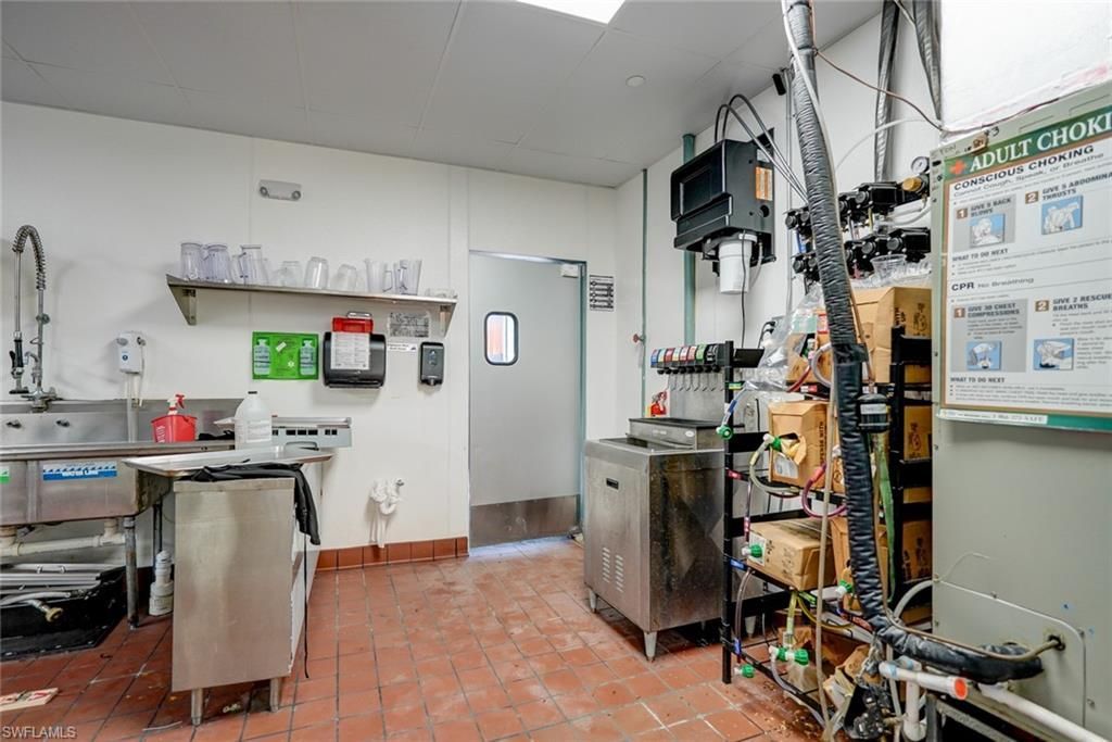 17455 Summerlin Rd, Fort Myers, FL 33908 Photo