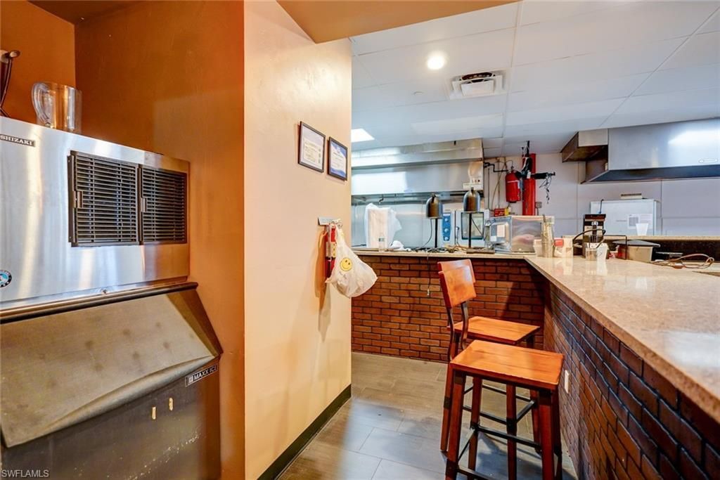 17455 Summerlin Rd, Fort Myers, FL 33908 Photo