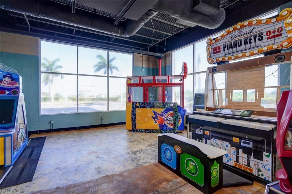 17455 Summerlin Rd, Fort Myers, FL 33908 Photo