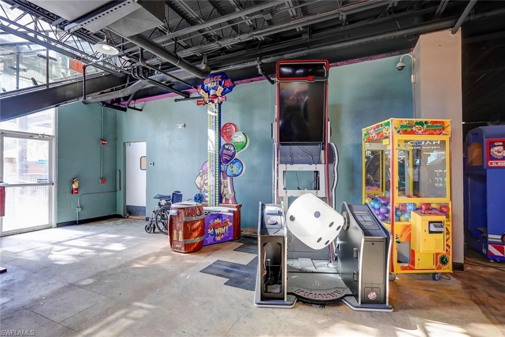 17455 Summerlin Rd, Fort Myers, FL 33908 Photo