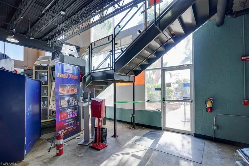 17455 Summerlin Rd, Fort Myers, FL 33908 Photo