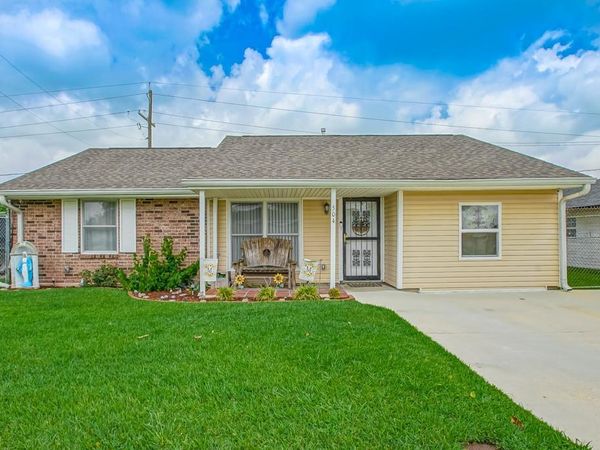 504 RUTH Drive, Avondale, LA 70094