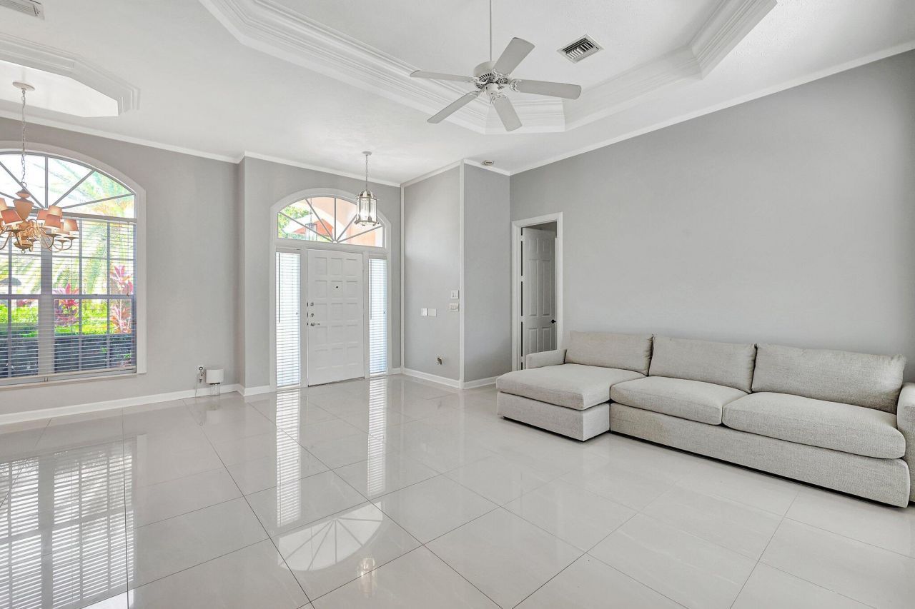 1711 SW Mockingbird Drive, Port Saint Lucie, FL 34986 Photo