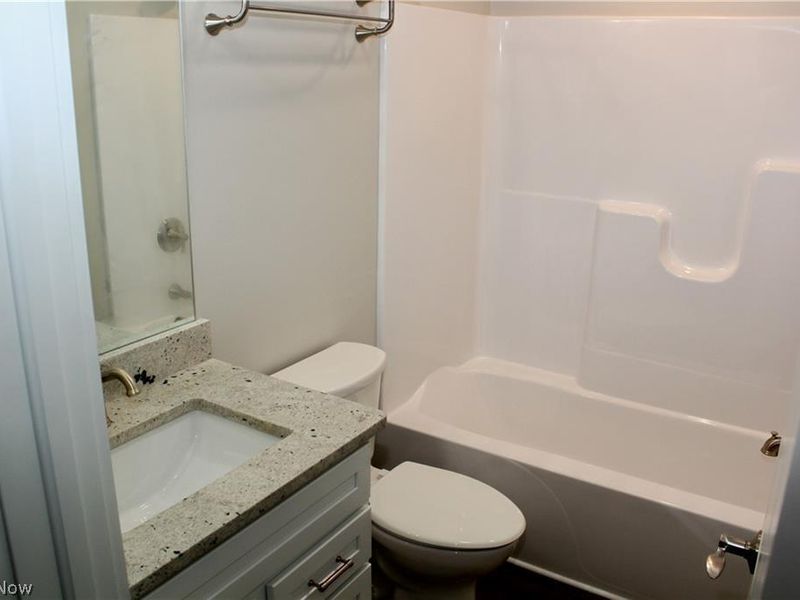 246 Lucretia Lane, Unit Lot 38, Columbiana, OH 44408 Photo 12