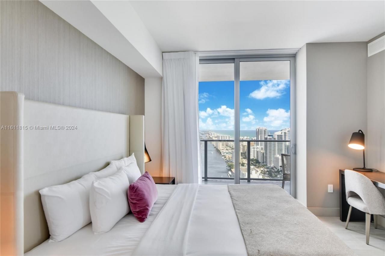 Please Call For Address, Unit R1401, Hollywood, FL 33019 Photo