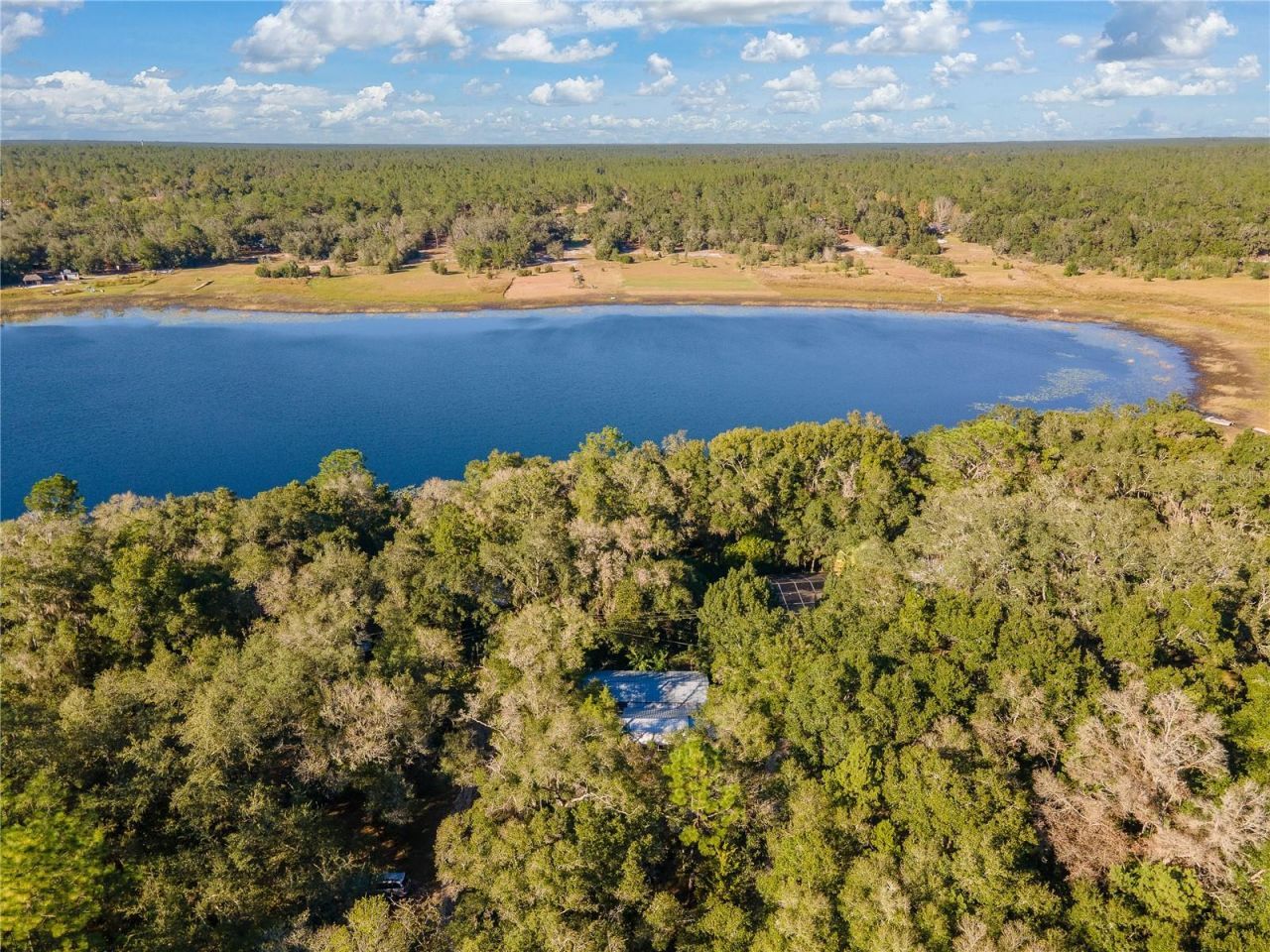 250 W West Lake Drive, Hawthorne, FL 32640 Photo