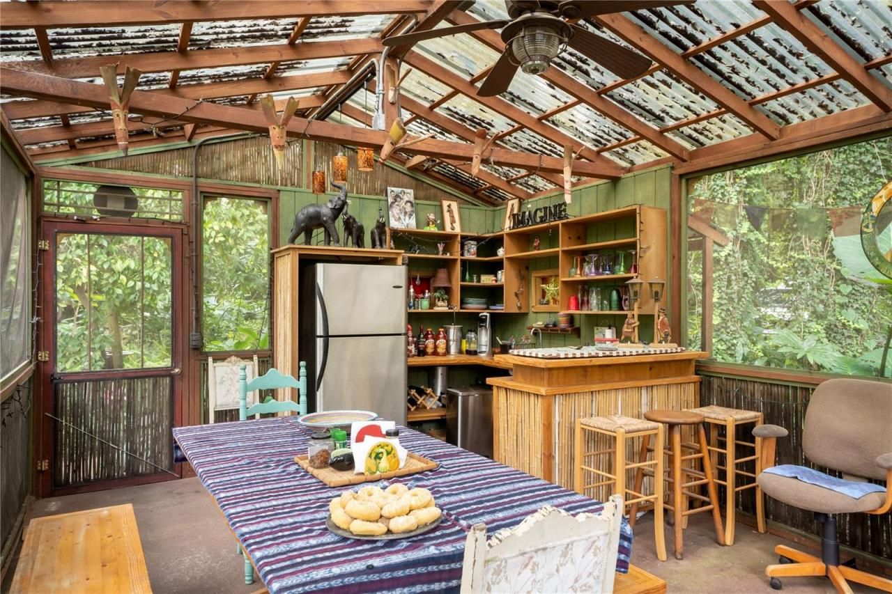 250 W West Lake Drive, Hawthorne, FL 32640 Photo