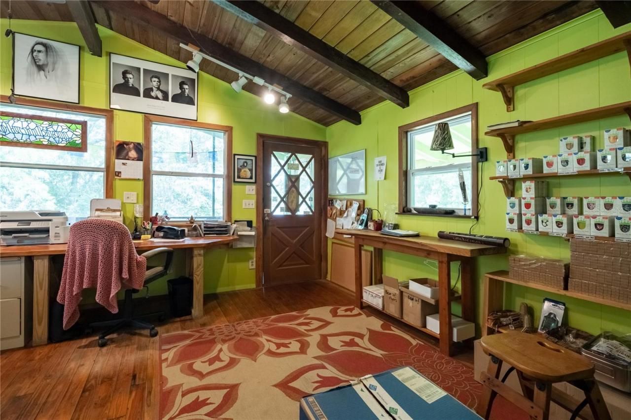 250 W West Lake Drive, Hawthorne, FL 32640 Photo