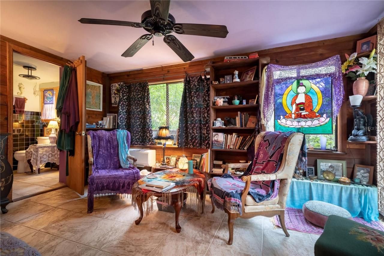 250 W West Lake Drive, Hawthorne, FL 32640 Photo