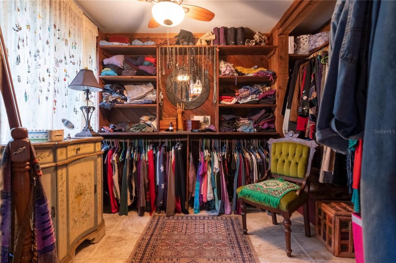 250 W West Lake Drive, Hawthorne, FL 32640 Photo