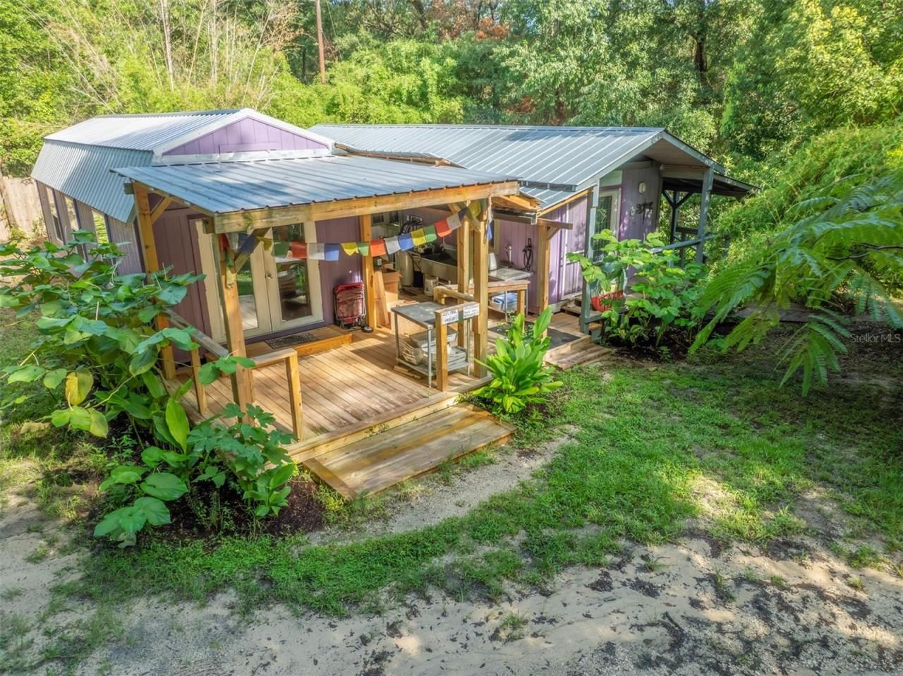 250 W West Lake Drive, Hawthorne, FL 32640 Photo