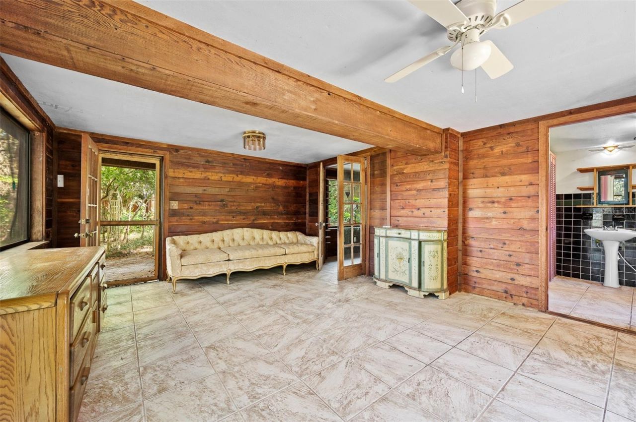 250 W West Lake Drive, Hawthorne, FL 32640 Photo