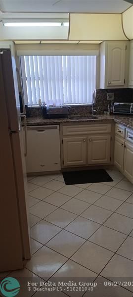 10145 Sunrise Lakes Blvd, Unit 405, Sunrise, FL 33322 Photo