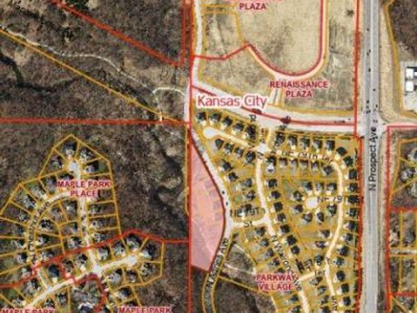 MO1 Maplewoods Parkway, Kansas City, MO 64119