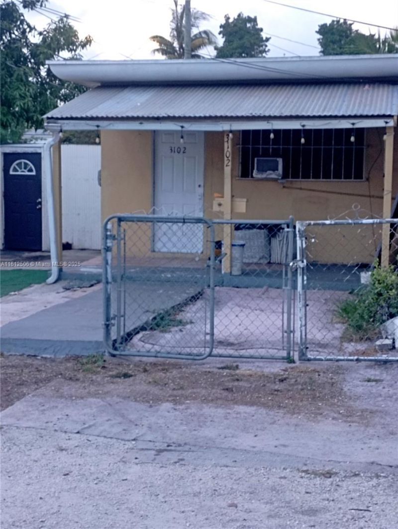 Please Call For Address, Miami, FL 33147 Photo