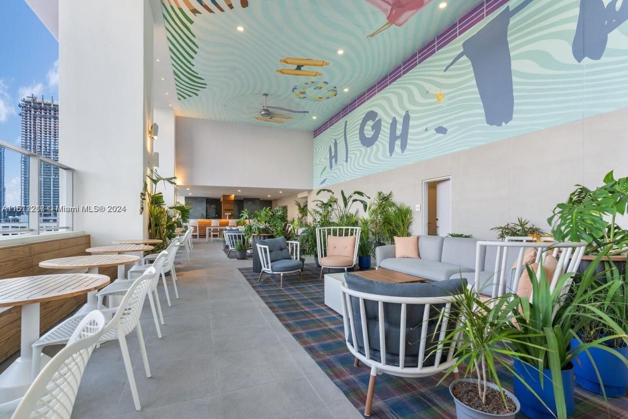 227 NE 2nd St, Unit 2112, Miami, FL 33132 Photo