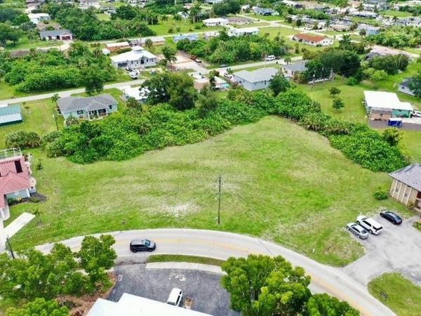 2633 MAGDALINA DRIVE, PUNTA GORDA, FL 33950