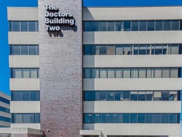 1585 N Barrington Road, Unit 204, Hoffman Estates, IL 60169